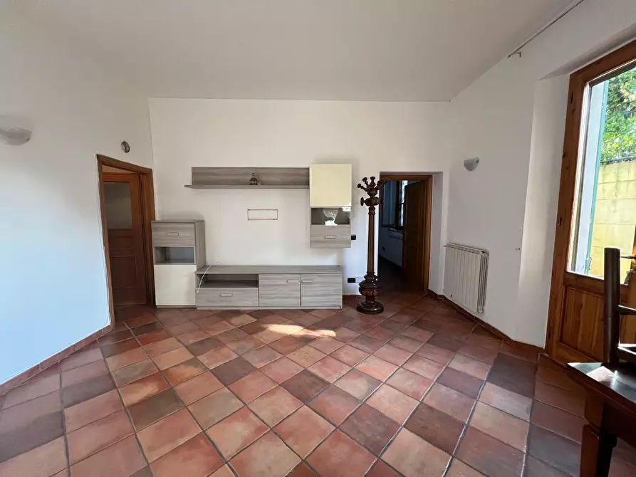 Immagine 15 di Appartamento in vendita  a Montelupo Fiorentino