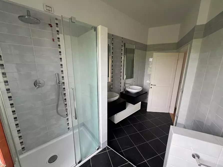 Immagine 22 di Appartamento in vendita  a Empoli