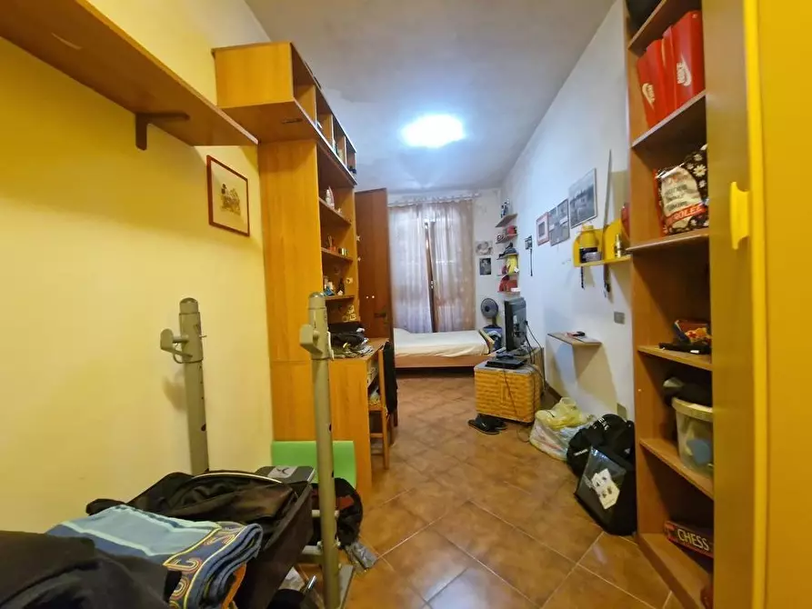 Immagine 8 di Porzione di casa in vendita  a Castelnuovo Magra