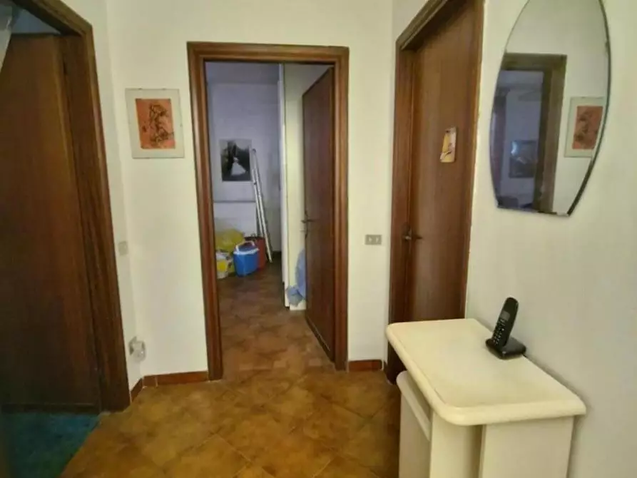 Immagine 3 di Porzione di casa in vendita  a Castelnuovo Magra