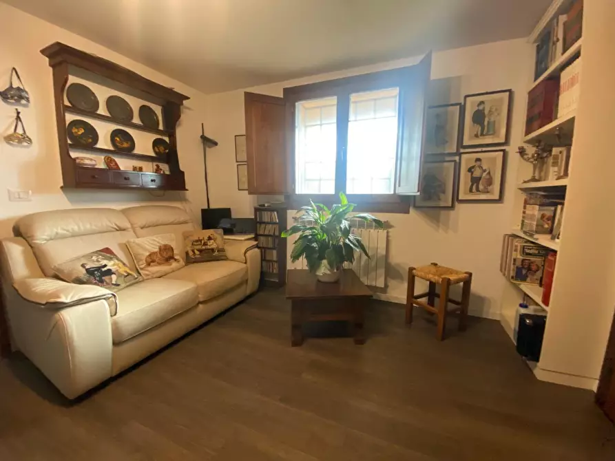 Immagine 5 di Appartamento in vendita  a Montelupo Fiorentino