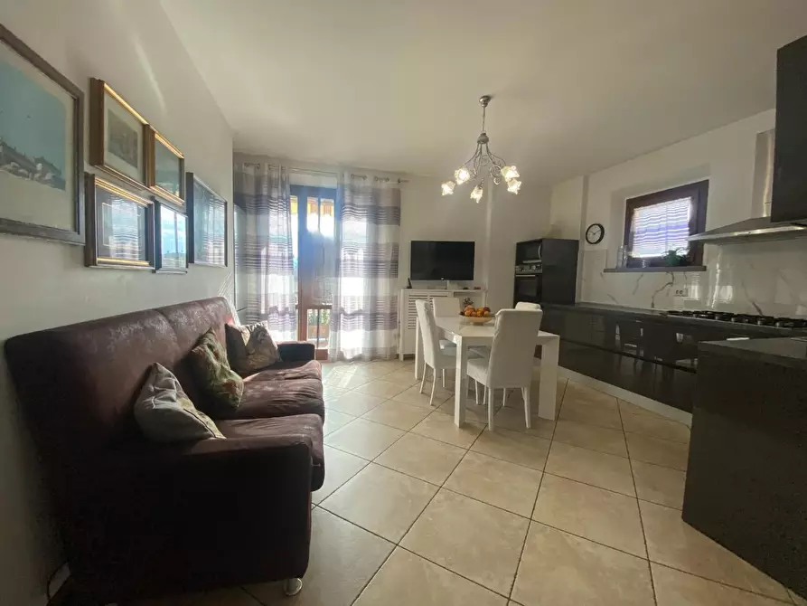 Immagine 12 di Appartamento in vendita  a Montelupo Fiorentino