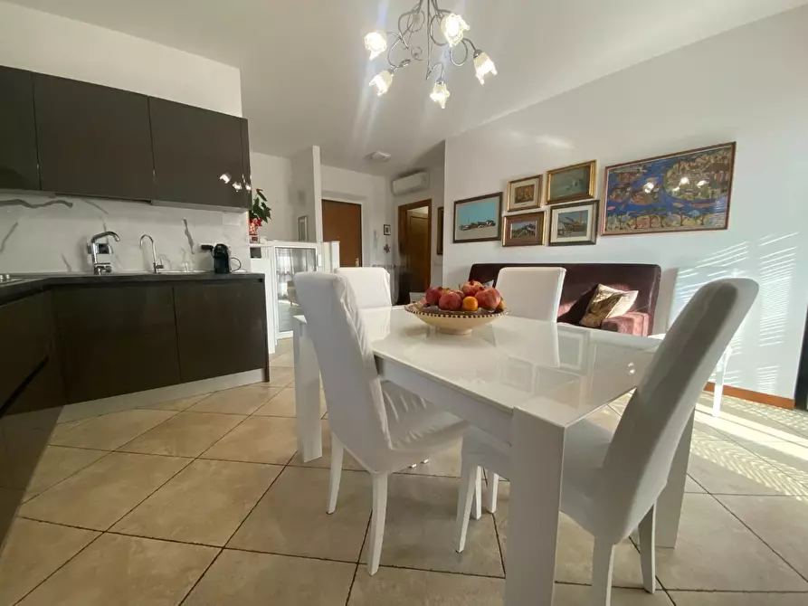 Immagine 16 di Appartamento in vendita  a Montelupo Fiorentino