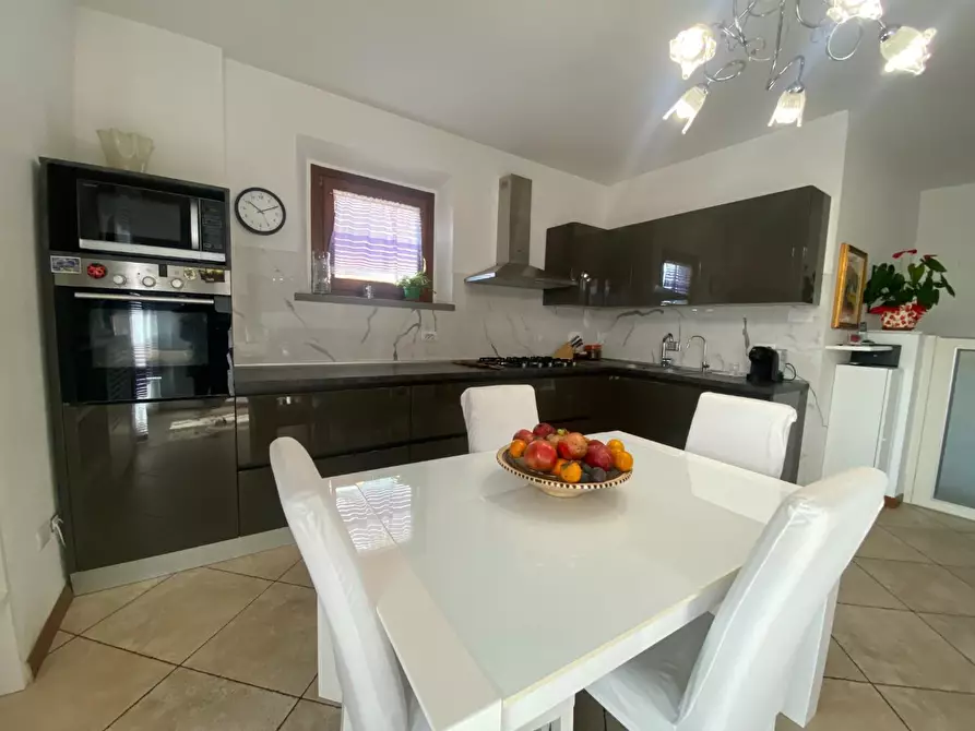 Immagine 1 di Appartamento in vendita  a Montelupo Fiorentino