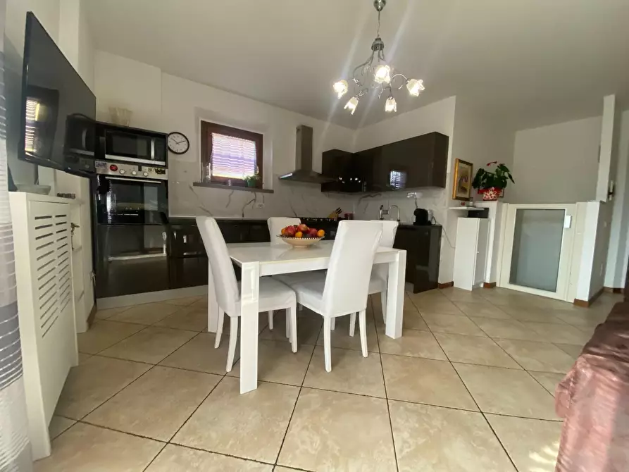 Immagine 15 di Appartamento in vendita  a Montelupo Fiorentino