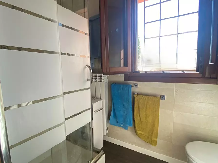 Immagine 25 di Appartamento in vendita  a Montelupo Fiorentino