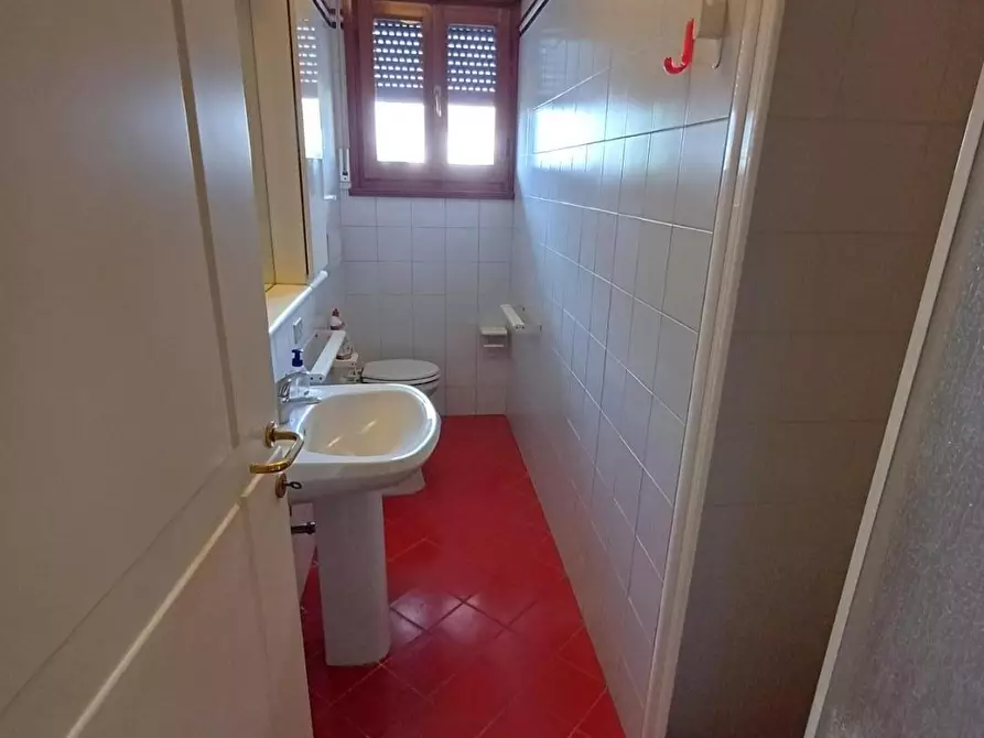 Immagine 9 di Appartamento in vendita  a Empoli