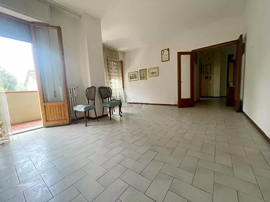 Immagine 2 di Appartamento in vendita  a Poggibonsi
