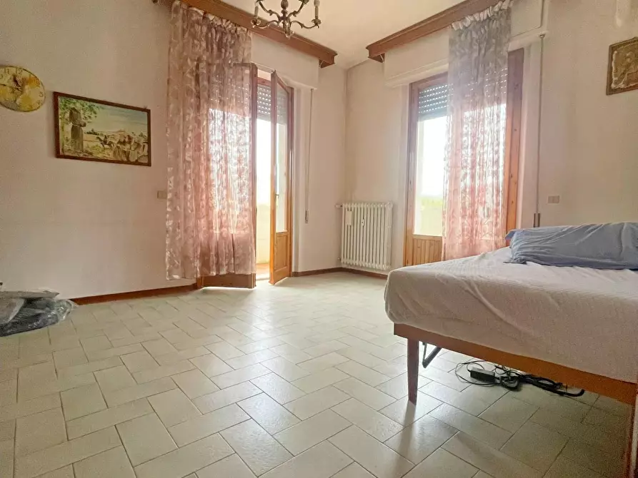 Immagine 5 di Appartamento in vendita  a Poggibonsi