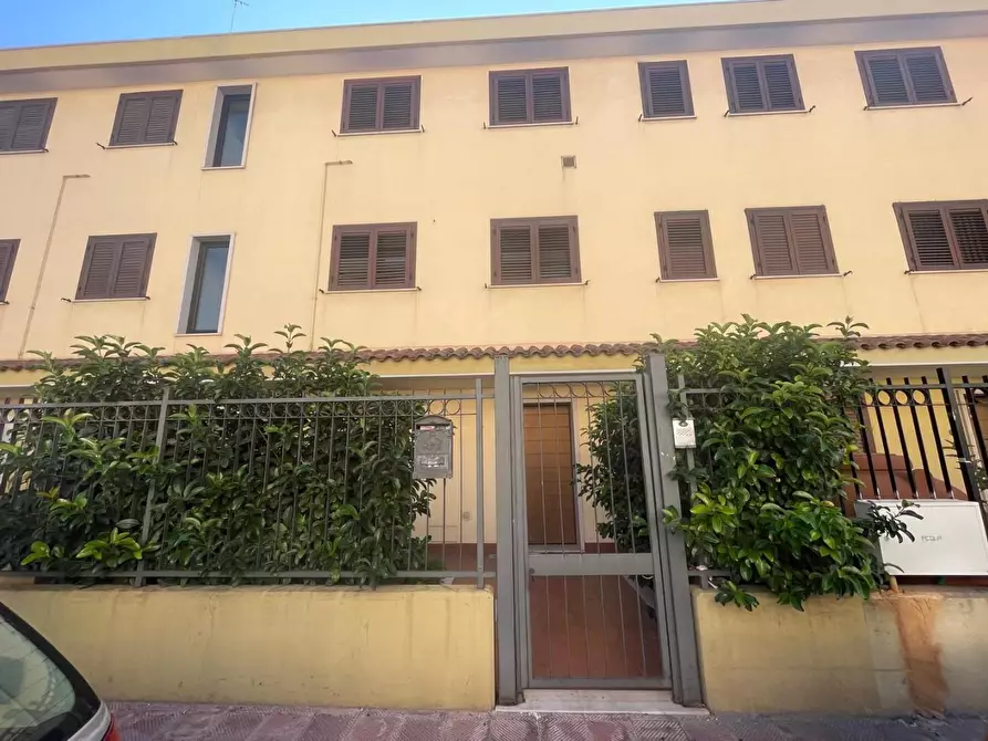 Immagine 2 di Villetta a schiera in vendita  a Taranto