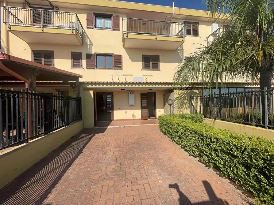 Immagine 25 di Villetta a schiera in vendita  a Taranto