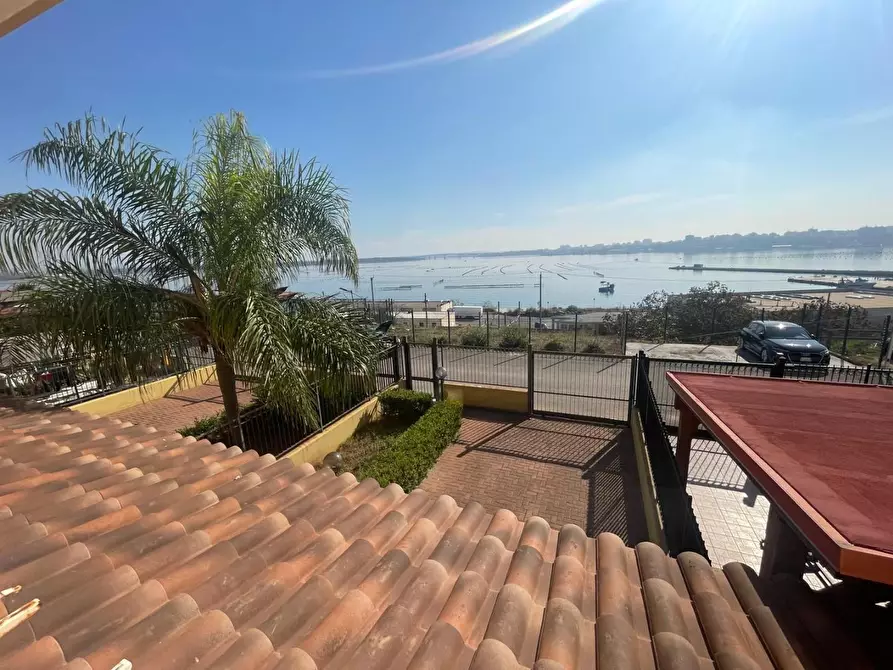 Immagine 21 di Villetta a schiera in vendita  a Taranto