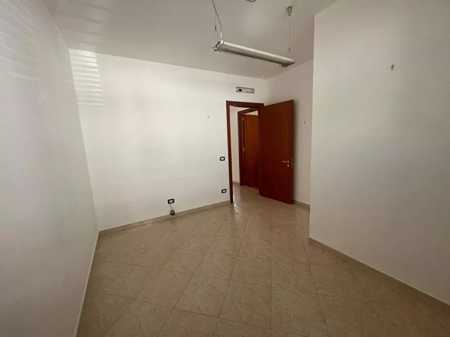 Immagine 19 di Villetta a schiera in vendita  a Taranto