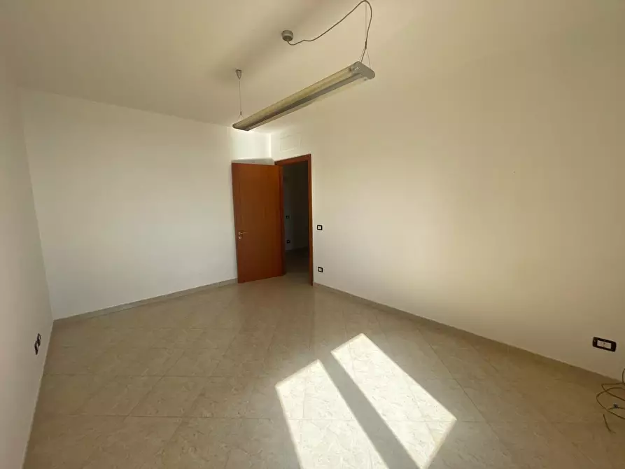 Immagine 14 di Villetta a schiera in vendita  a Taranto