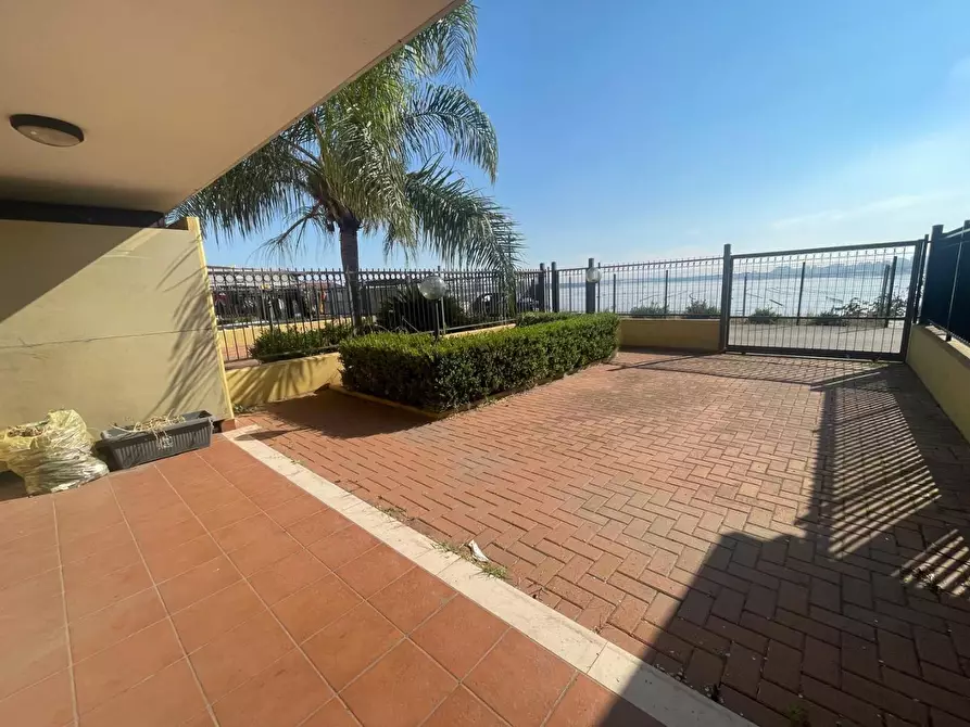 Immagine 23 di Villetta a schiera in vendita  a Taranto