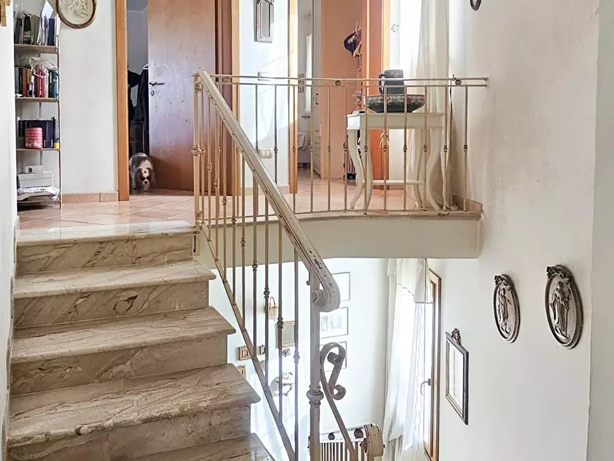 Immagine 12 di Casa bifamiliare in vendita  a Cascina