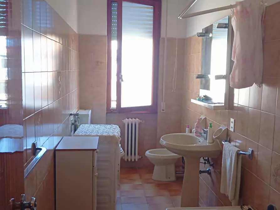 Immagine 9 di Appartamento in vendita  a Poggibonsi