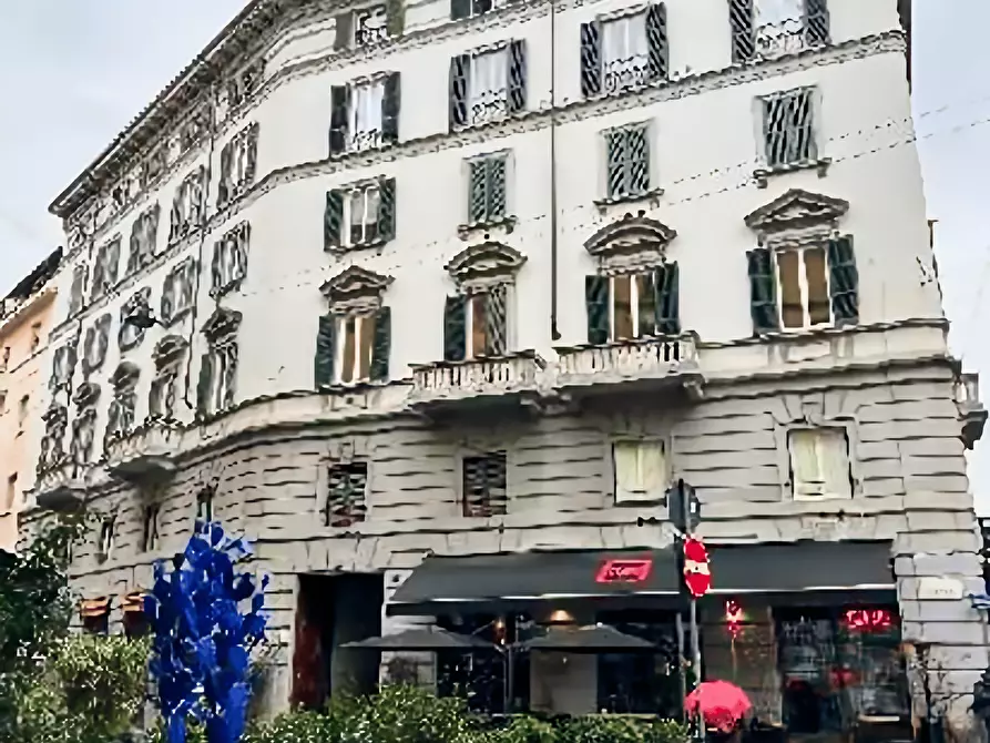 Immagine 7 di Appartamento in vendita  a Milano