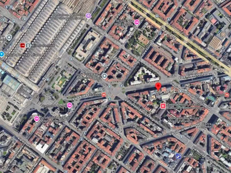 Immagine 2 di Appartamento in vendita  a Milano