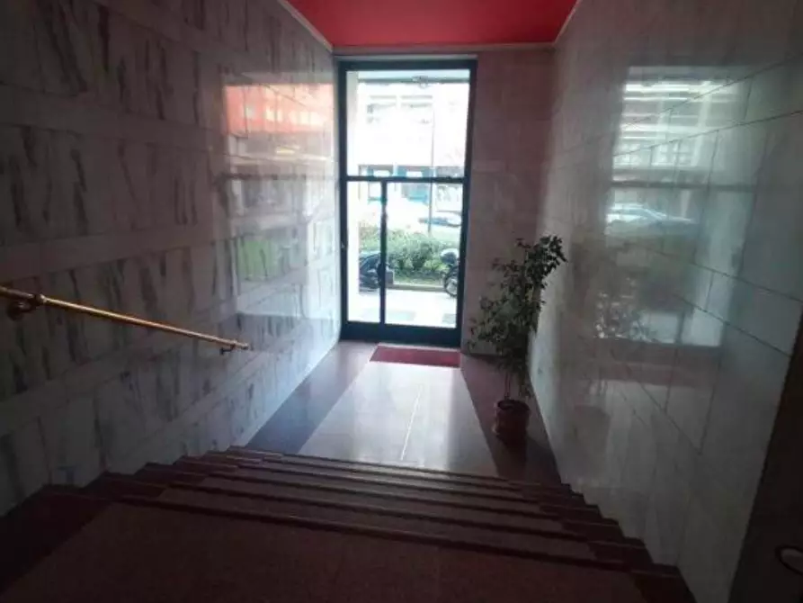 Immagine 10 di Appartamento in vendita  a Milano