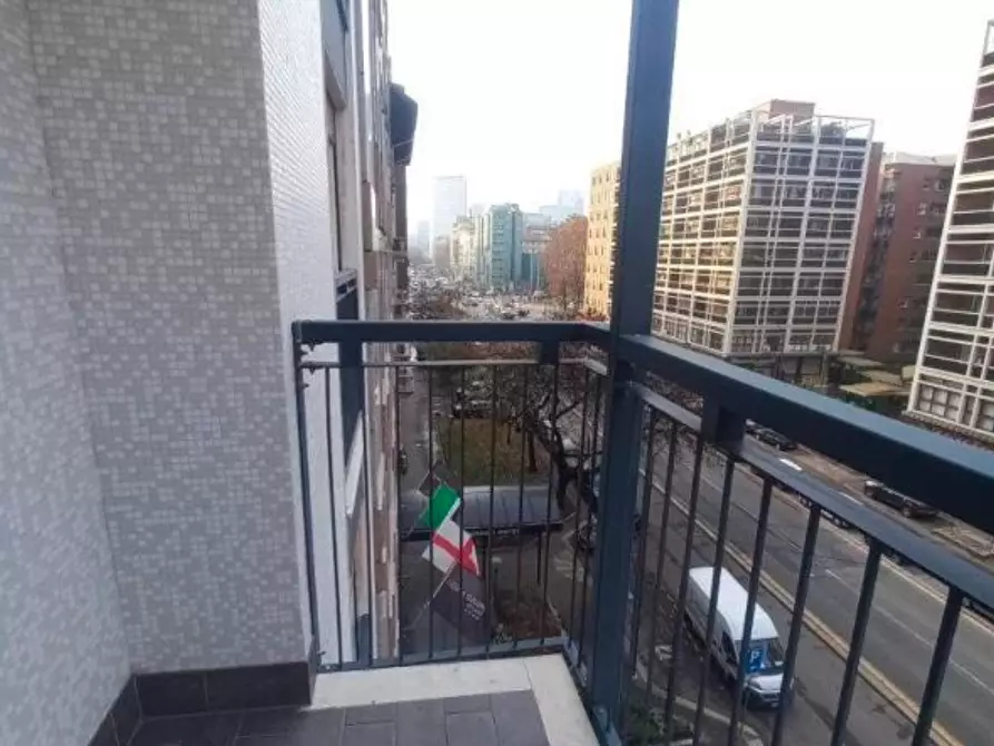 Immagine 35 di Appartamento in vendita  a Milano