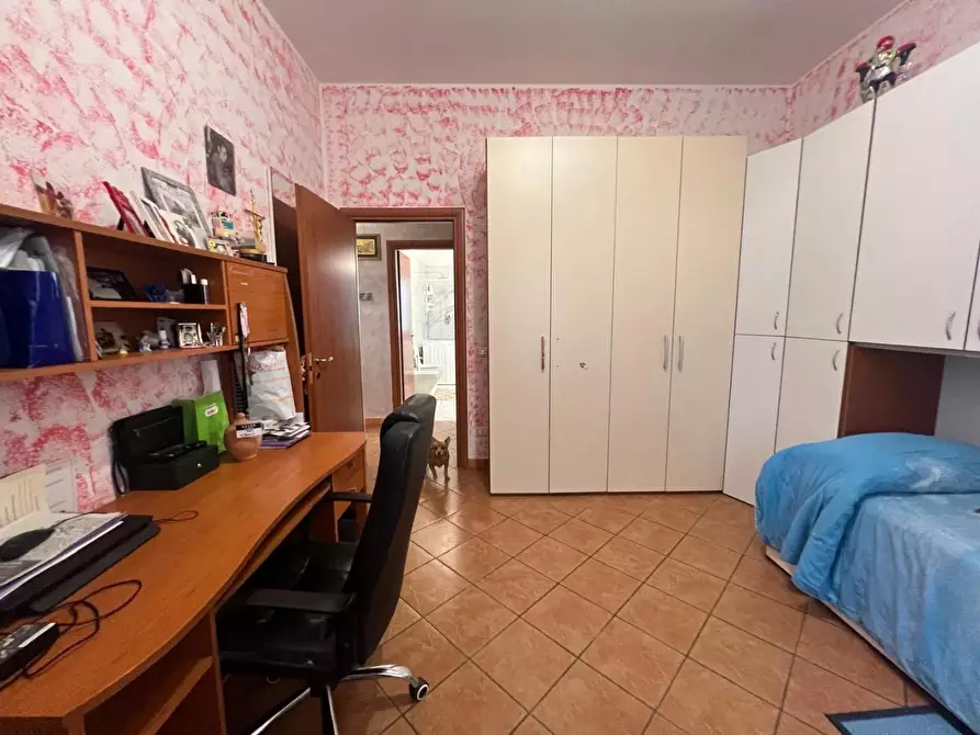 Immagine 14 di Appartamento in vendita  a Poggibonsi