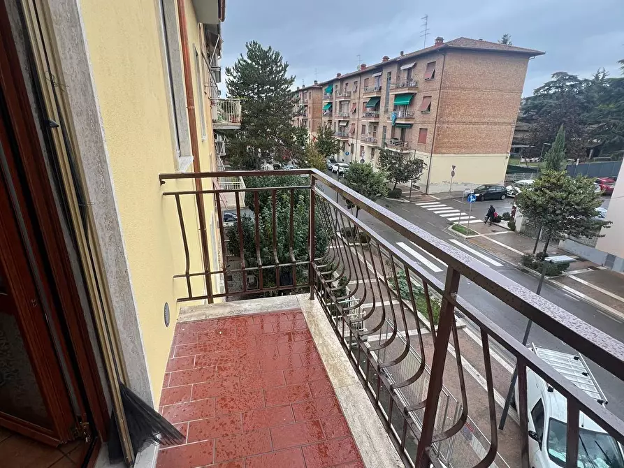 Immagine 12 di Appartamento in vendita  a Poggibonsi