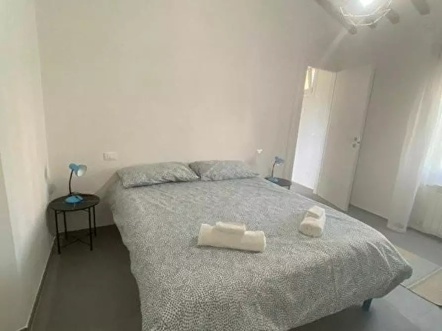 Immagine 10 di Villetta a schiera in vendita  a Massa