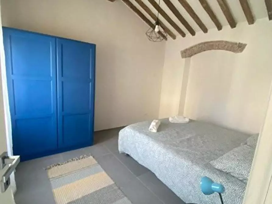 Immagine 2 di Villetta a schiera in vendita  a Massa