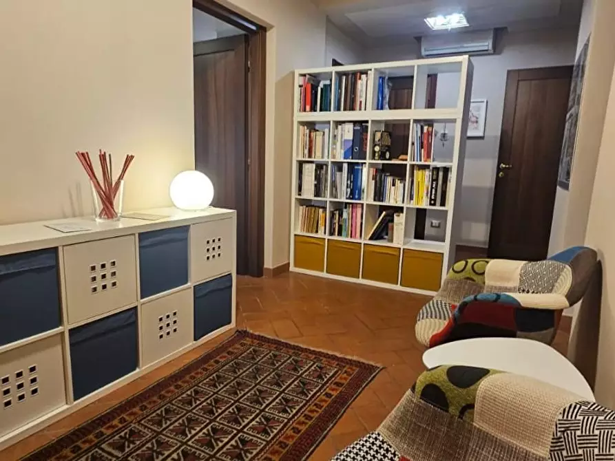 Immagine 1 di Ufficio in affitto  a Pisa