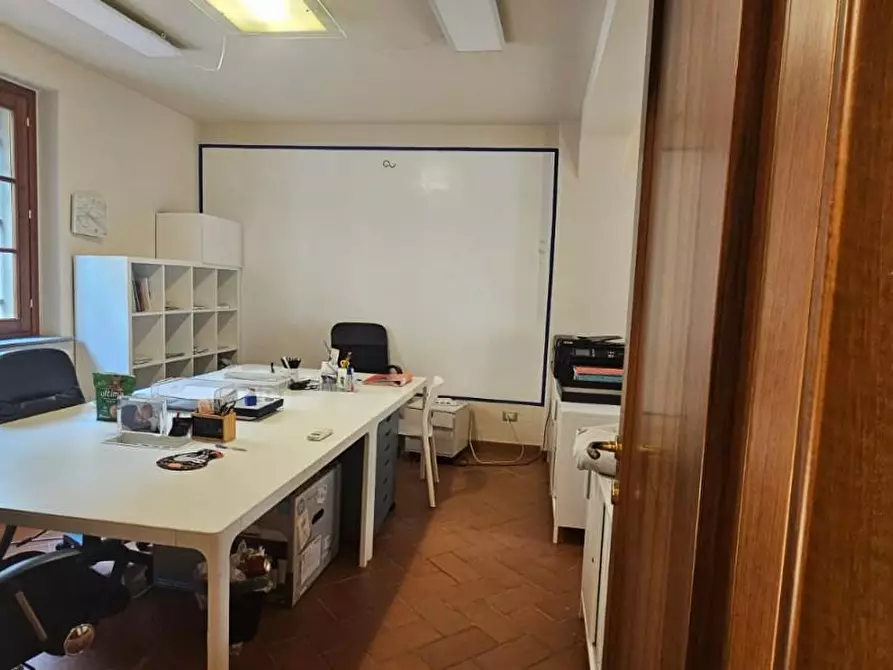 Immagine 6 di Ufficio in affitto  a Pisa