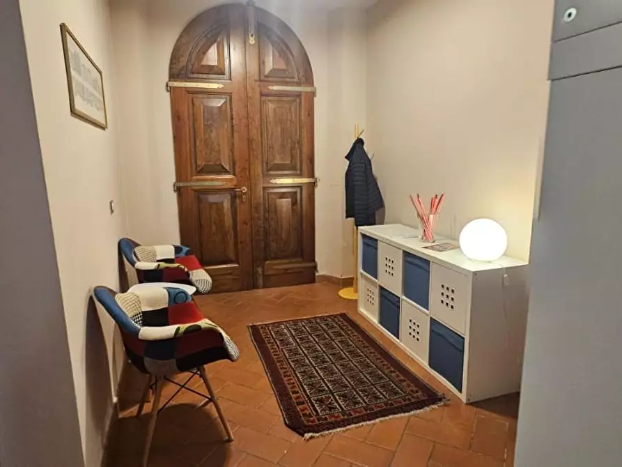 Immagine 4 di Ufficio in affitto  a Pisa