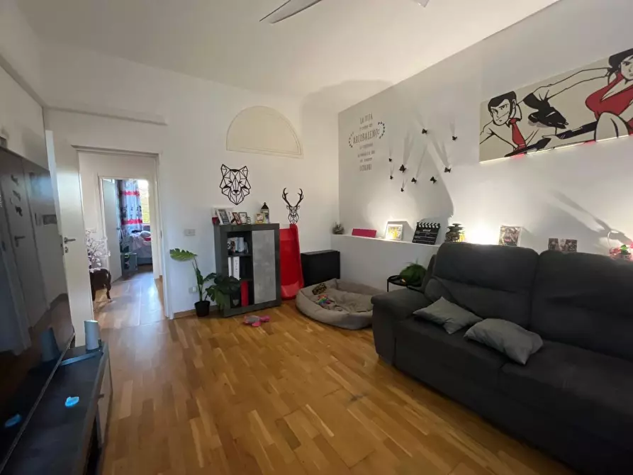 Immagine 5 di Appartamento in vendita  a Livorno