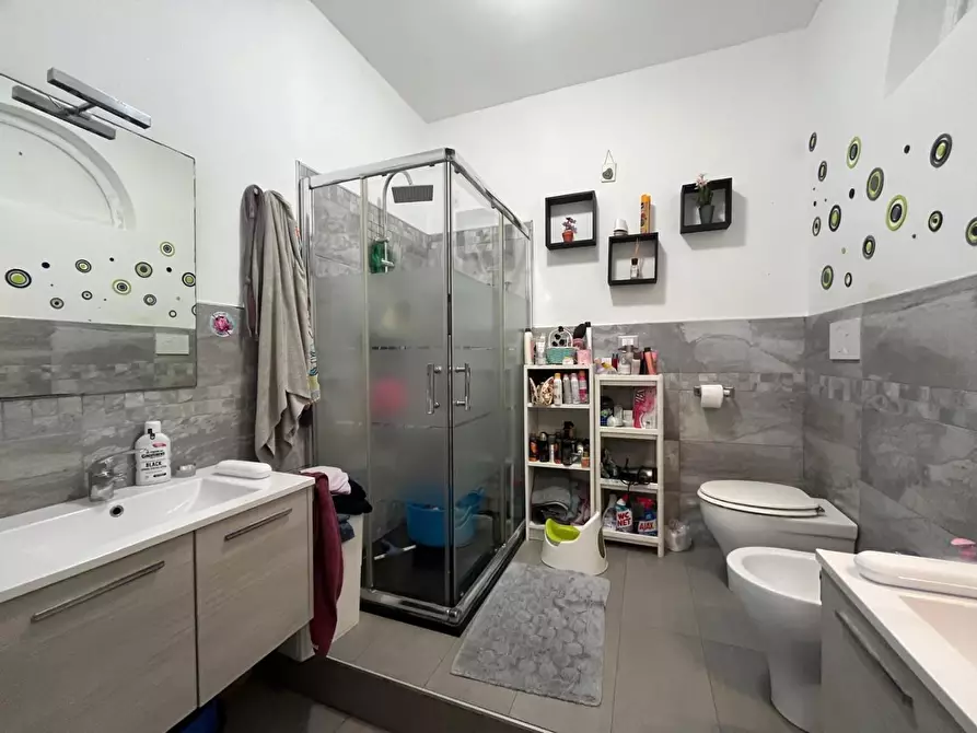 Immagine 22 di Appartamento in vendita  a Livorno