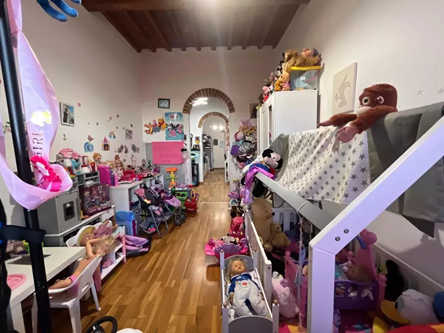 Immagine 25 di Appartamento in vendita  a Livorno