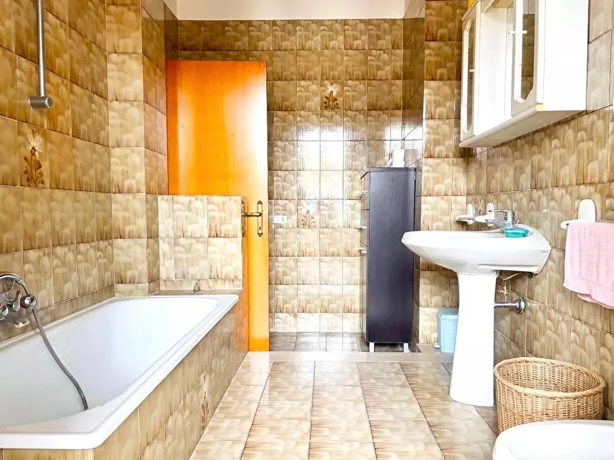 Immagine 10 di Villetta a schiera in vendita  a Empoli