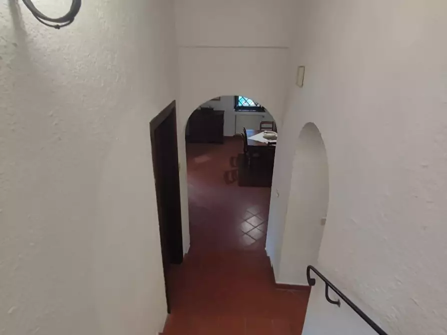Immagine 17 di Casa colonica in vendita  a Scansano