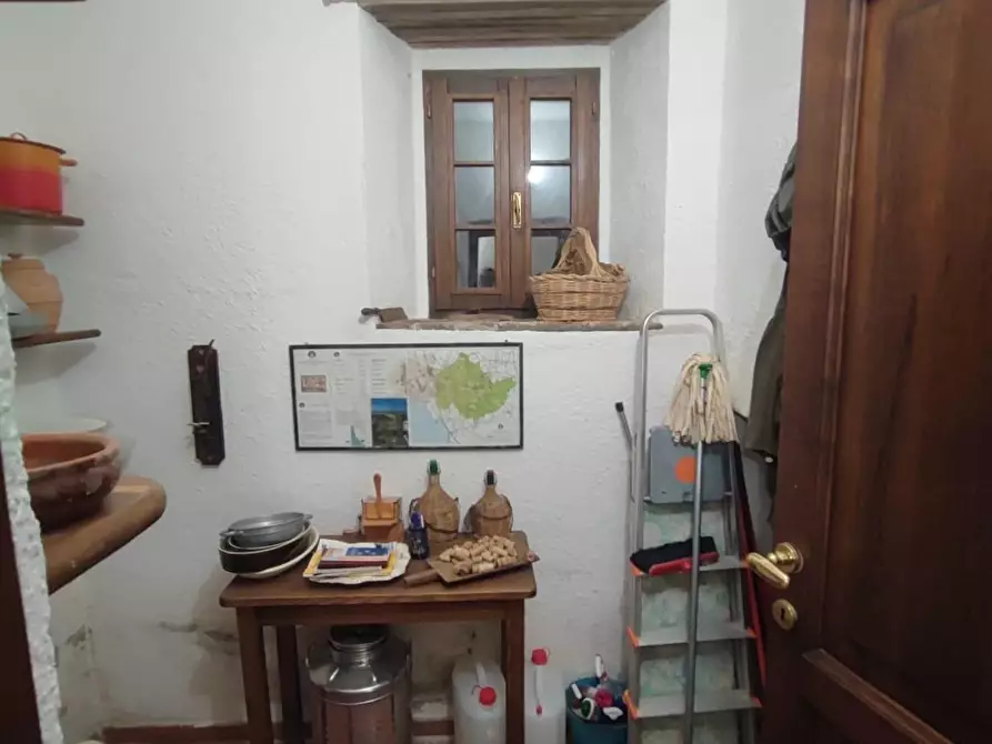 Immagine 21 di Casa colonica in vendita  a Scansano