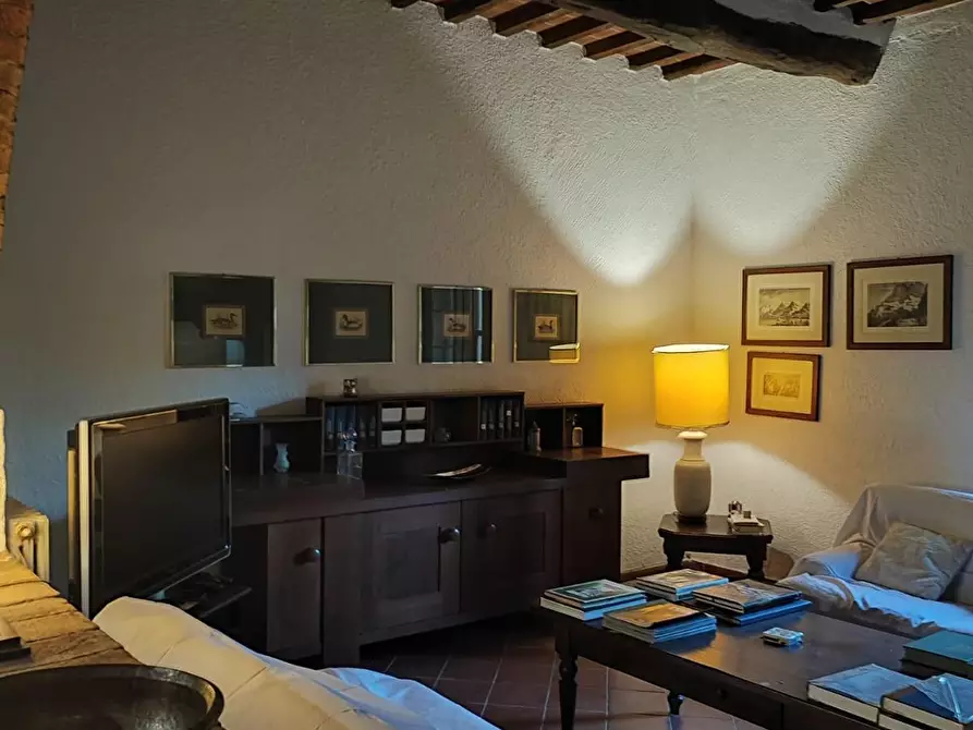 Immagine 24 di Casa colonica in vendita  a Scansano