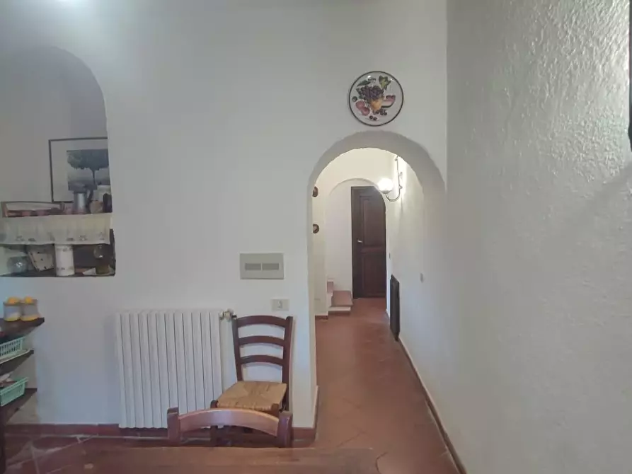 Immagine 20 di Casa colonica in vendita  a Scansano