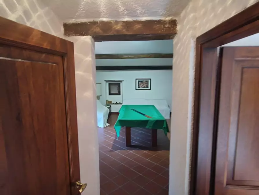 Immagine 11 di Casa colonica in vendita  a Scansano