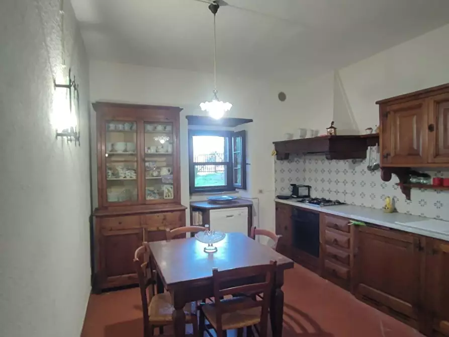 Immagine 22 di Casa colonica in vendita  a Scansano