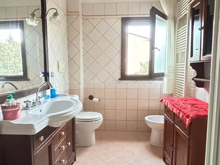 Immagine 13 di Appartamento in vendita  a Cascina