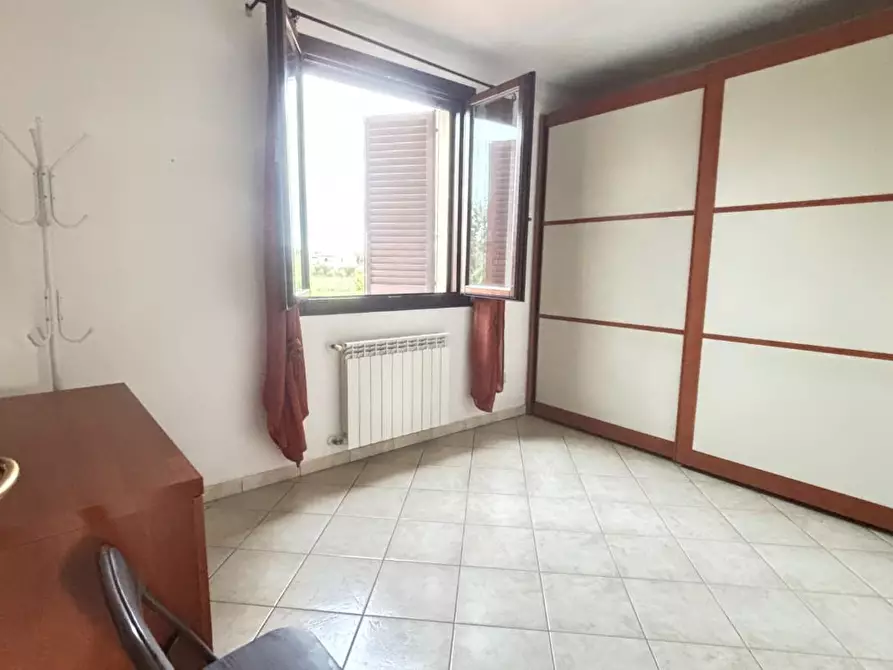 Immagine 11 di Appartamento in vendita  a Cascina