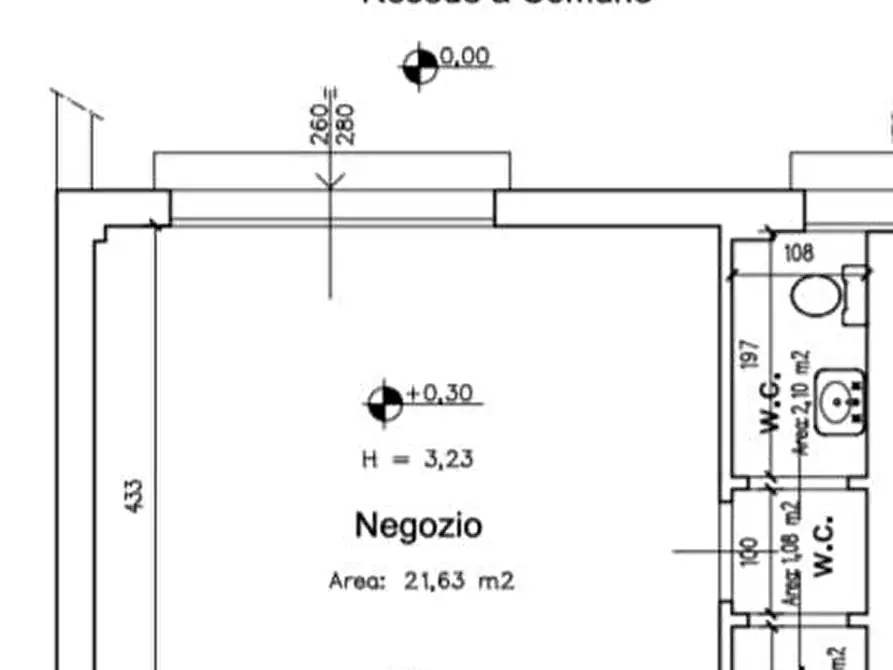 Immagine 1 di Locale commerciale in vendita  a Campi Bisenzio