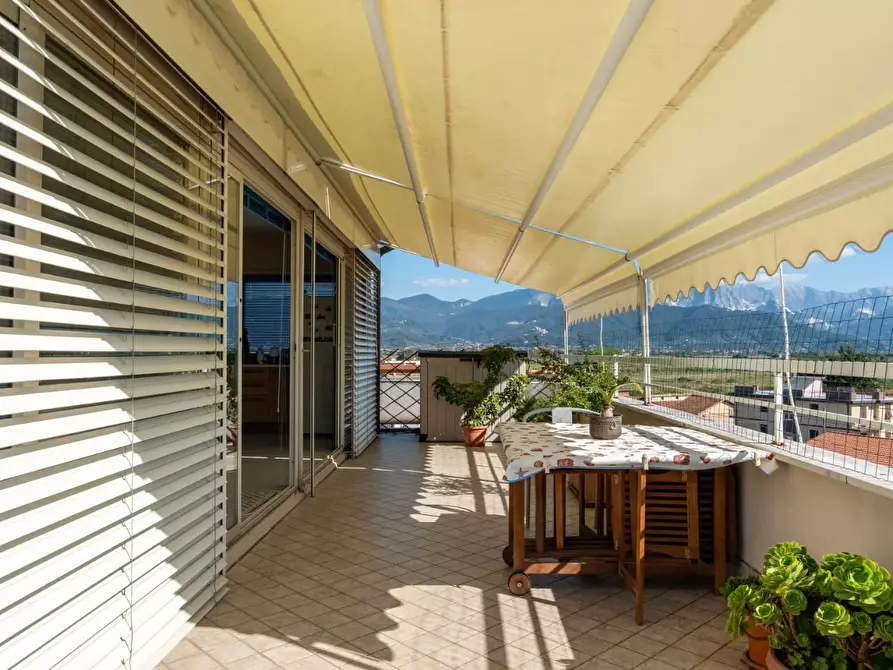 Immagine 24 di Mansarda in vendita  a Ameglia