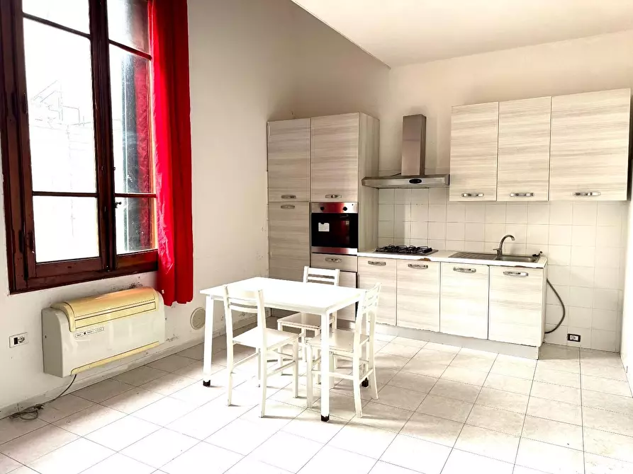 Immagine 22 di Appartamento in vendita  a Empoli