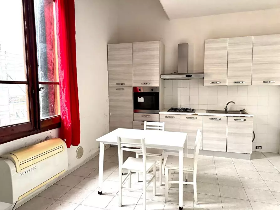 Immagine 15 di Appartamento in vendita  a Empoli