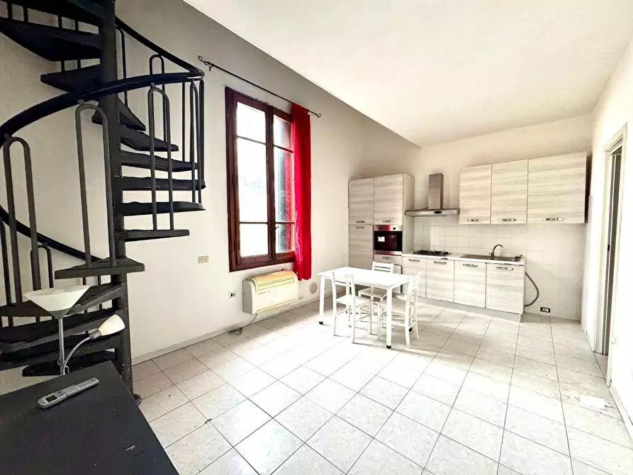 Immagine 16 di Appartamento in vendita  a Empoli