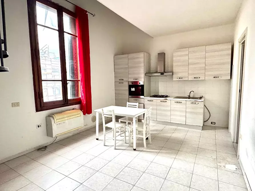 Immagine 18 di Appartamento in vendita  a Empoli